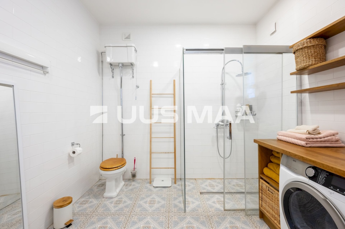 Tallinn, Kesklinna linnaosa, Kadriorg, Narva mnt 57/2