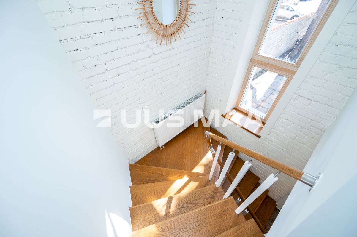 Tallinn, Kesklinna linnaosa, Kadriorg, Narva mnt 57/2