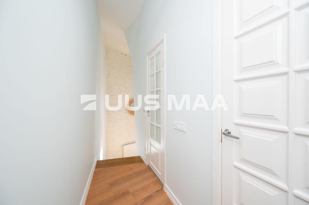 Tallinn, Kesklinna linnaosa, Kadriorg, Narva mnt 57/2