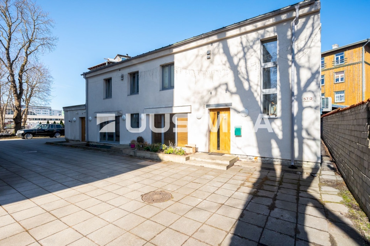 Tallinn, Kesklinna linnaosa, Kadriorg, Narva mnt 57/2