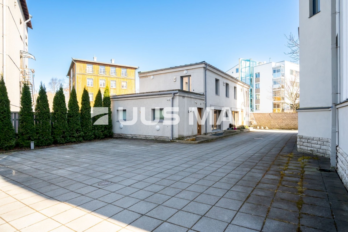 Tallinn, Kesklinna linnaosa, Kadriorg, Narva mnt 57/2