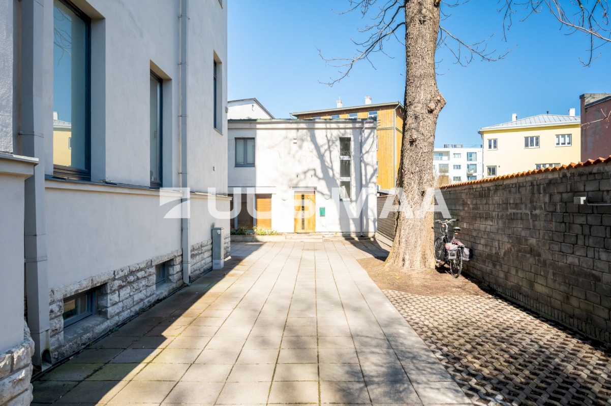 Tallinn, Kesklinna linnaosa, Kadriorg, Narva mnt 57/2