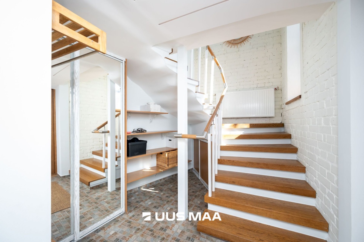 Tallinn, Kesklinna linnaosa, Kadriorg, Narva mnt 57/2