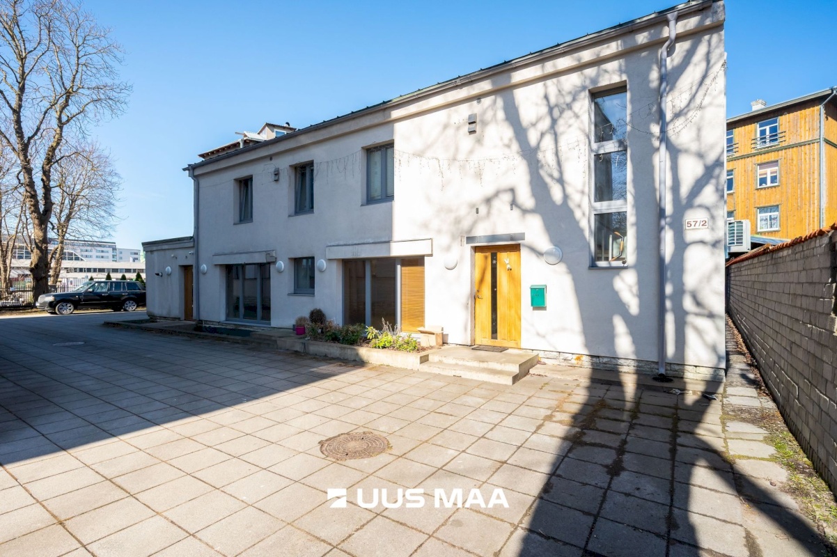 Tallinn, Kesklinna linnaosa, Kadriorg, Narva mnt 57/2