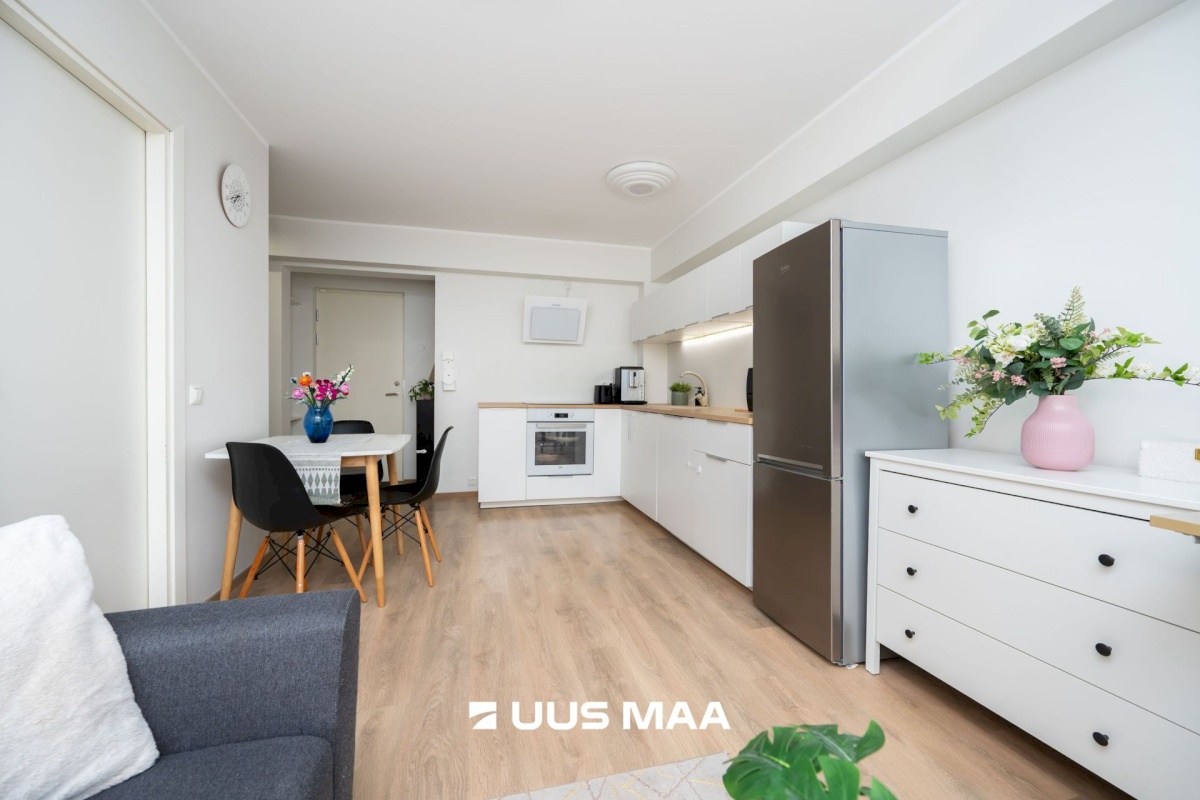 Tallinn, Lasnamäe linnaosa, Mustakivi, Mustakivi tee 25