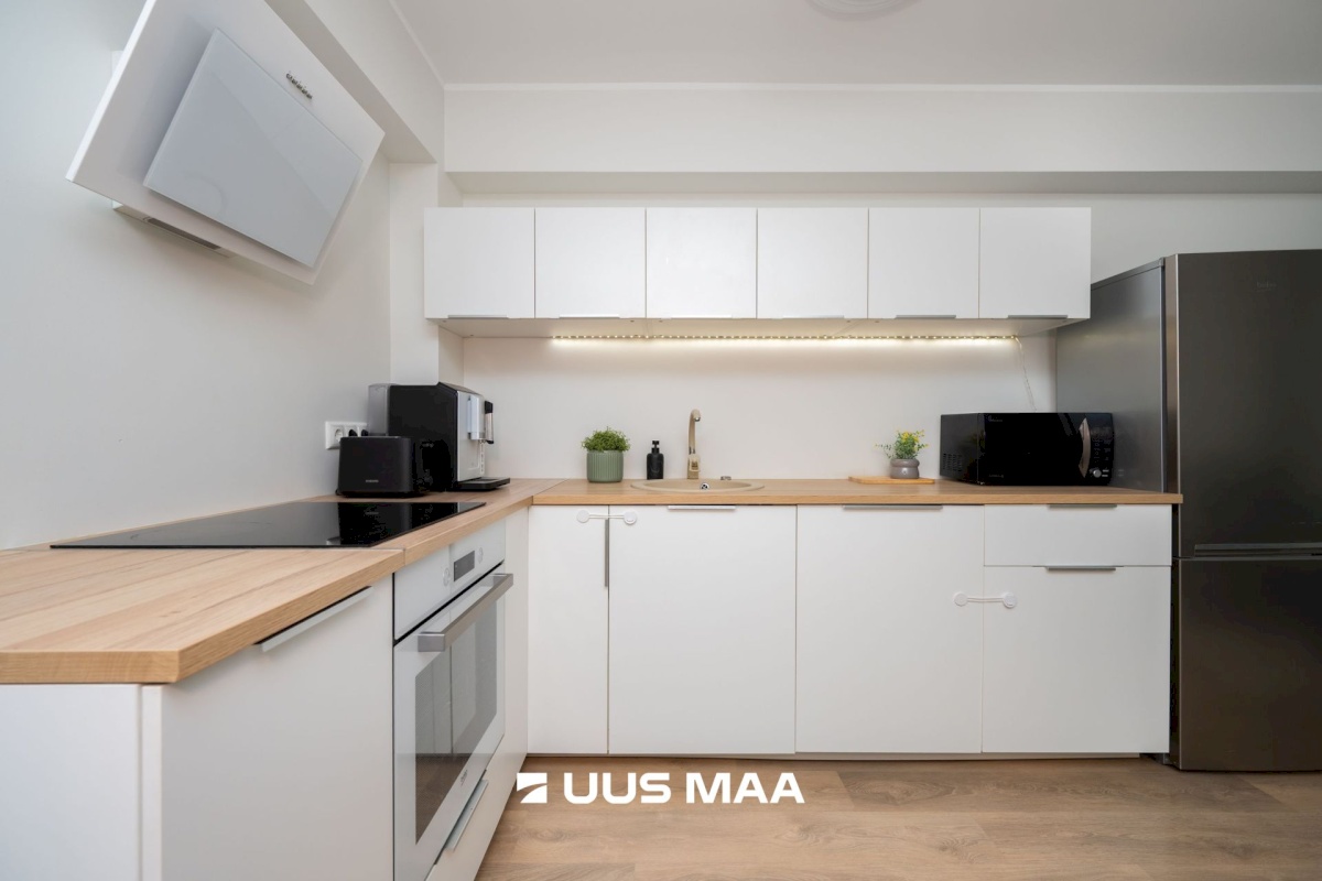 Tallinn, Lasnamäe linnaosa, Mustakivi, Mustakivi tee 25