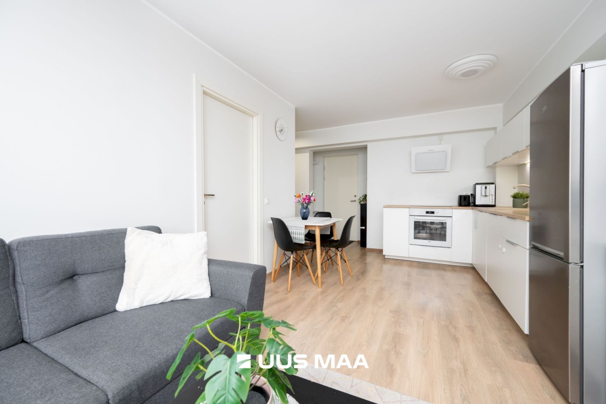 Tallinn, Lasnamäe linnaosa, Mustakivi, Mustakivi tee 25