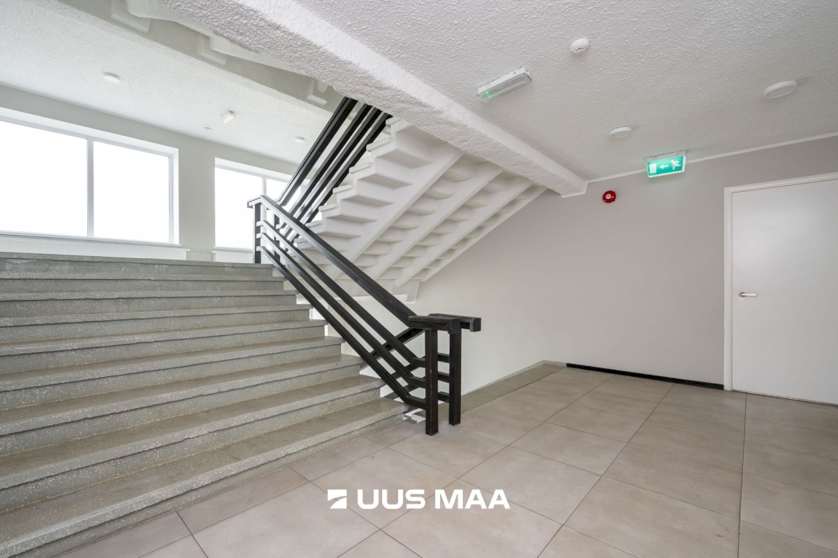 Tallinn, Lasnamäe linnaosa, Mustakivi, Mustakivi tee 25