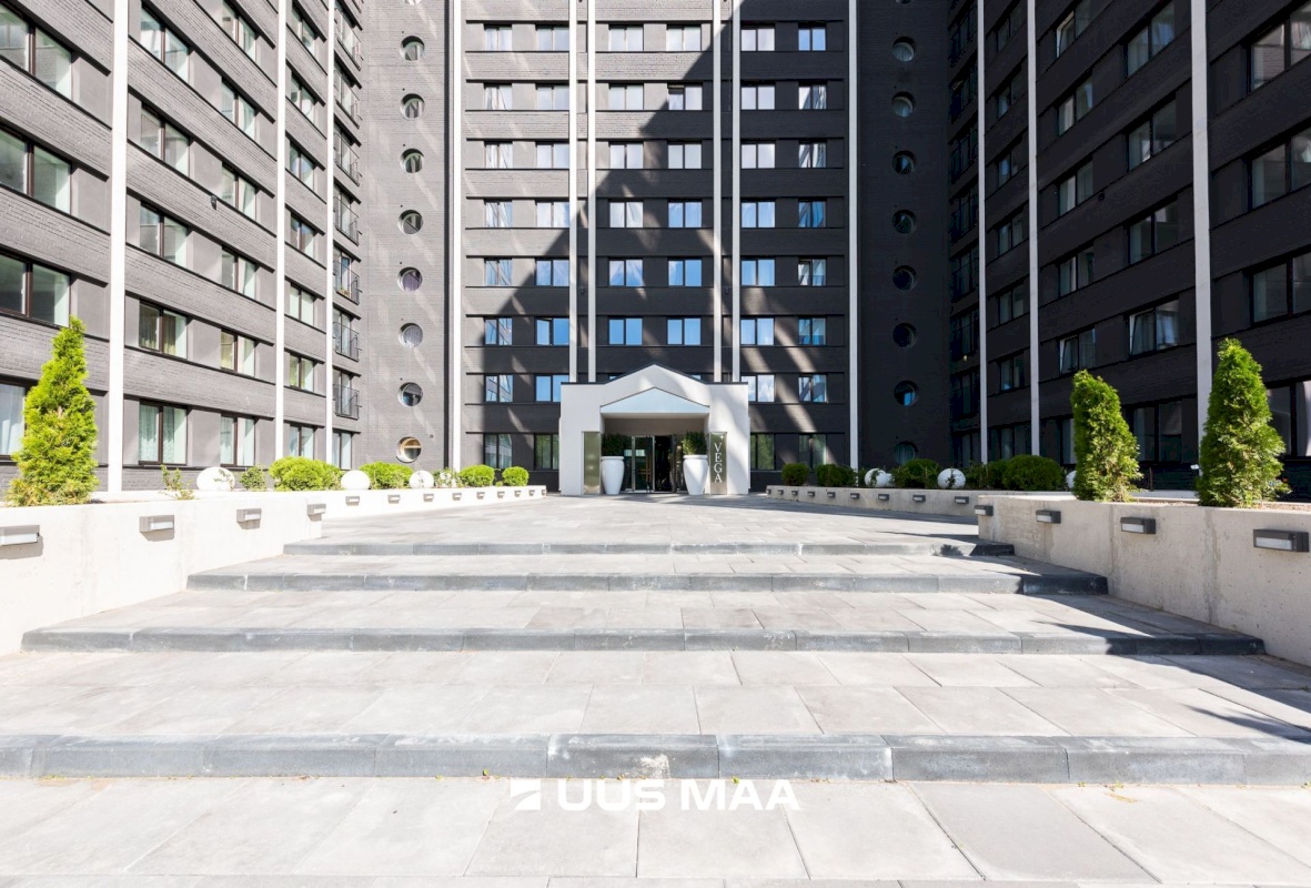 Tallinn, Lasnamäe linnaosa, Mustakivi, Mustakivi tee 25