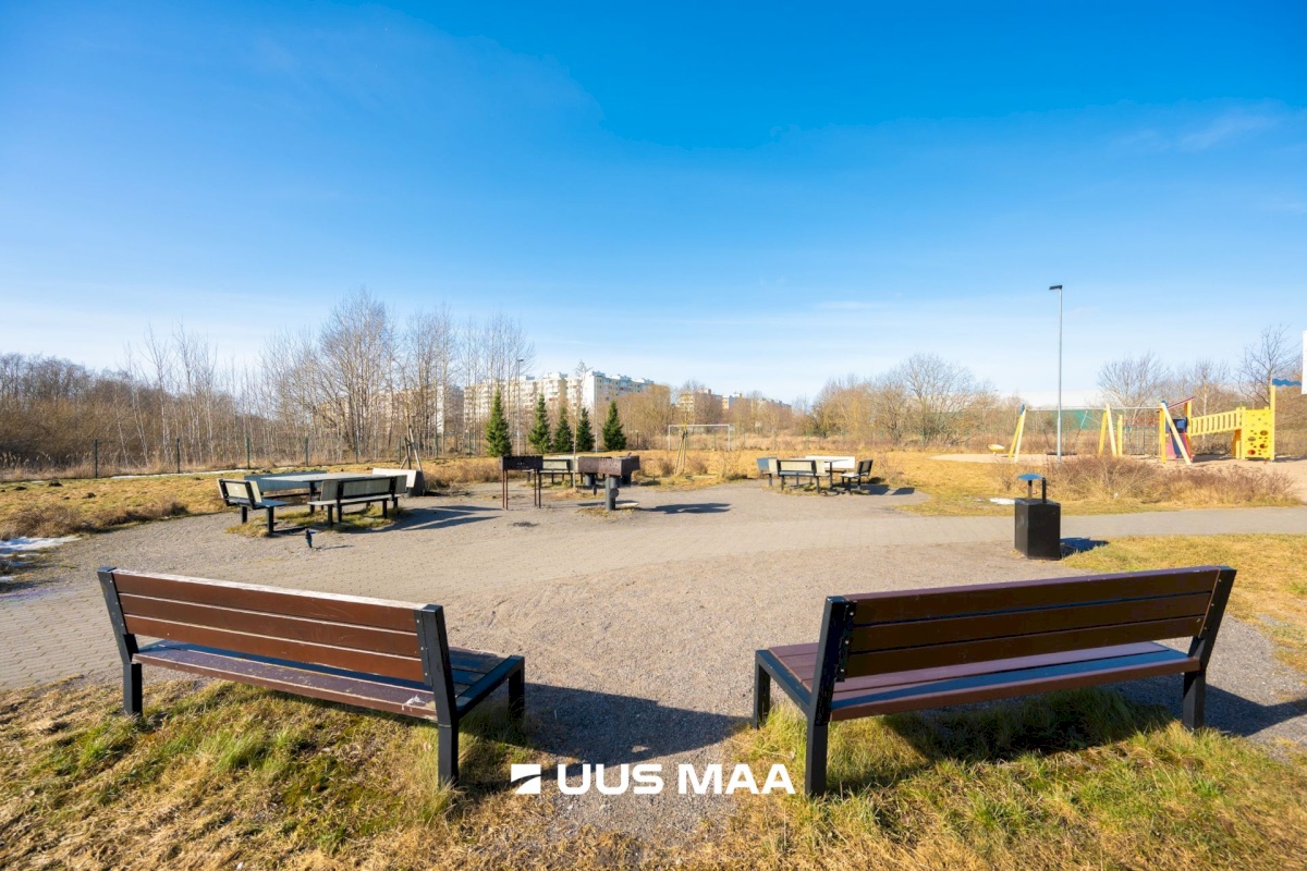 Tallinn, Lasnamäe linnaosa, Mustakivi, Mustakivi tee 25