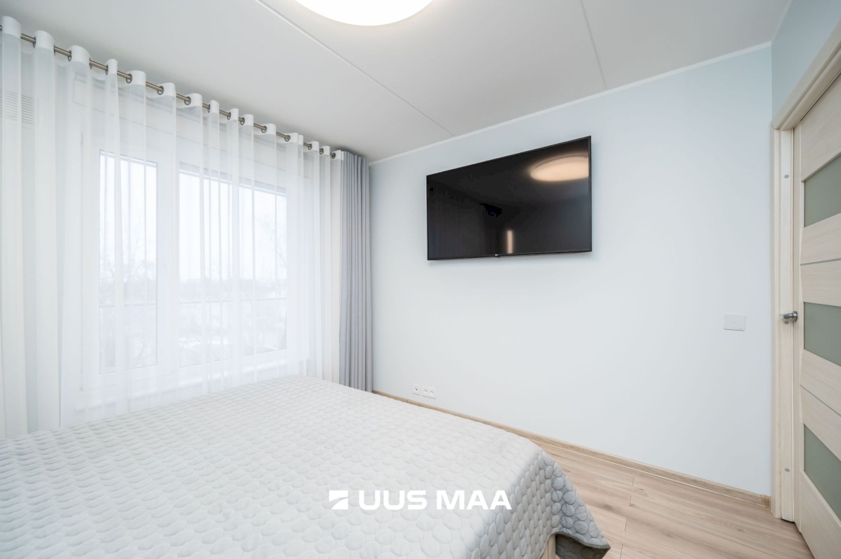 Tallinn, Mustamäe linnaosa, Kadaka, Kadaka tee 137