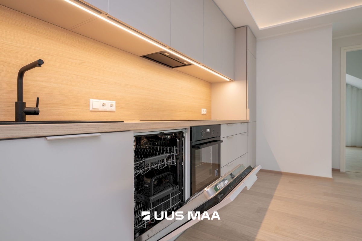 Keila linn, Paldiski mnt 14-7