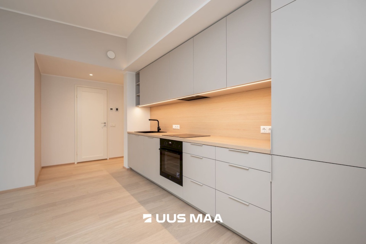 Keila linn, Paldiski mnt 14-7