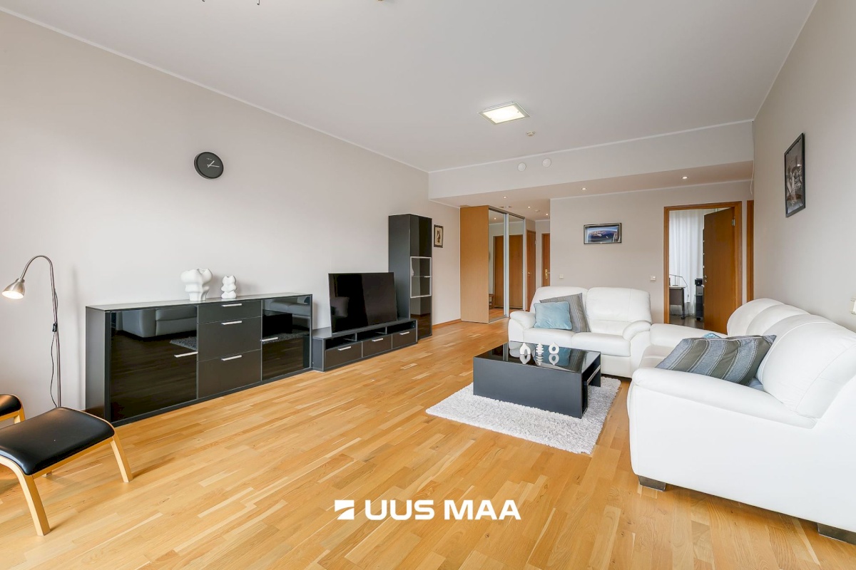 Tallinn, Kesklinna linnaosa, Hobujaama 10