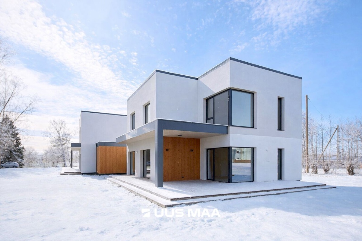 Viimsi vald, Rohuneeme küla, Rohuneeme tee 144-1