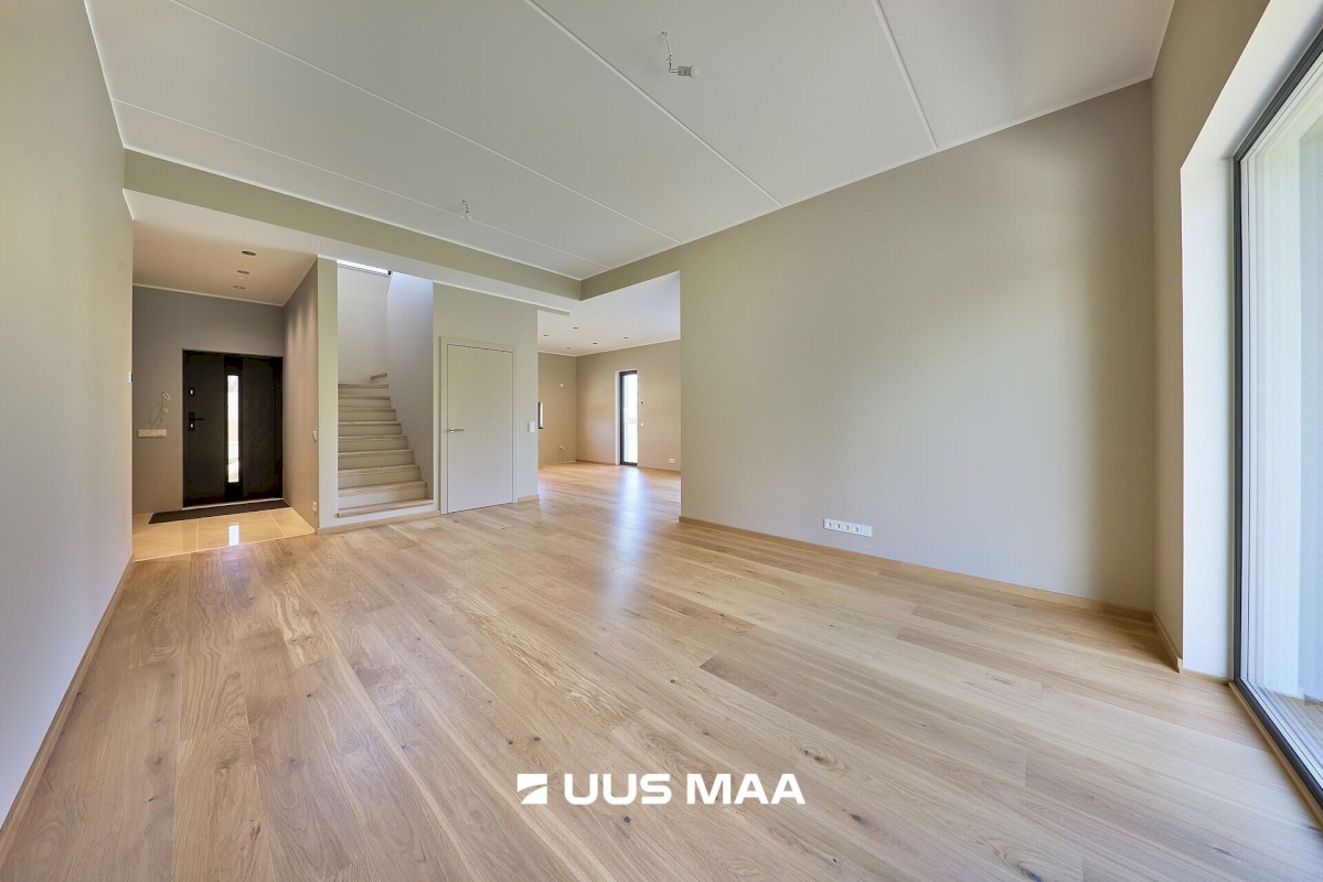 Viimsi vald, Rohuneeme küla, Rohuneeme tee 144-1