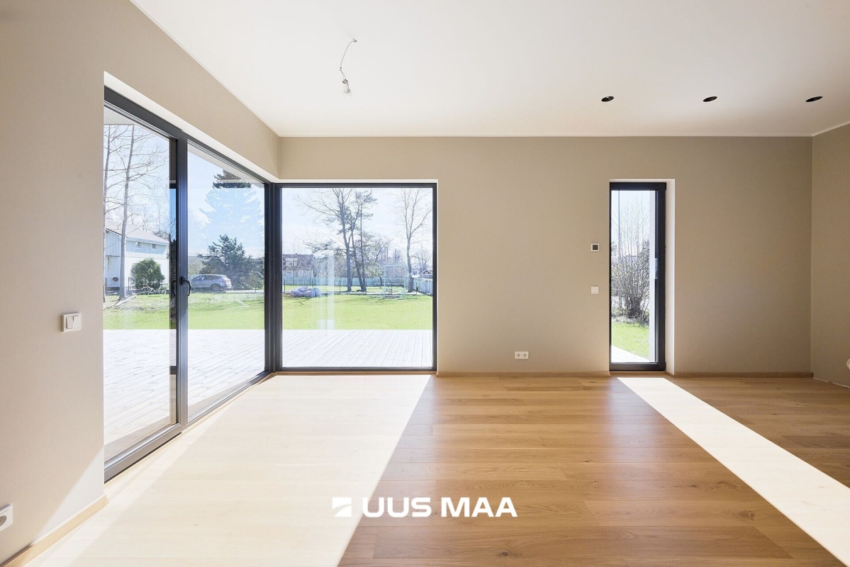 Viimsi vald, Rohuneeme küla, Rohuneeme tee 144