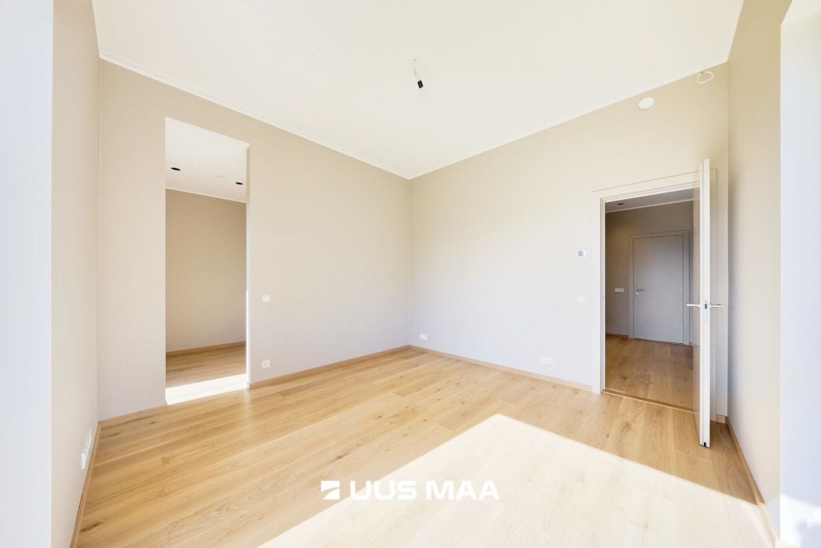 Viimsi vald, Rohuneeme küla, Rohuneeme tee 144