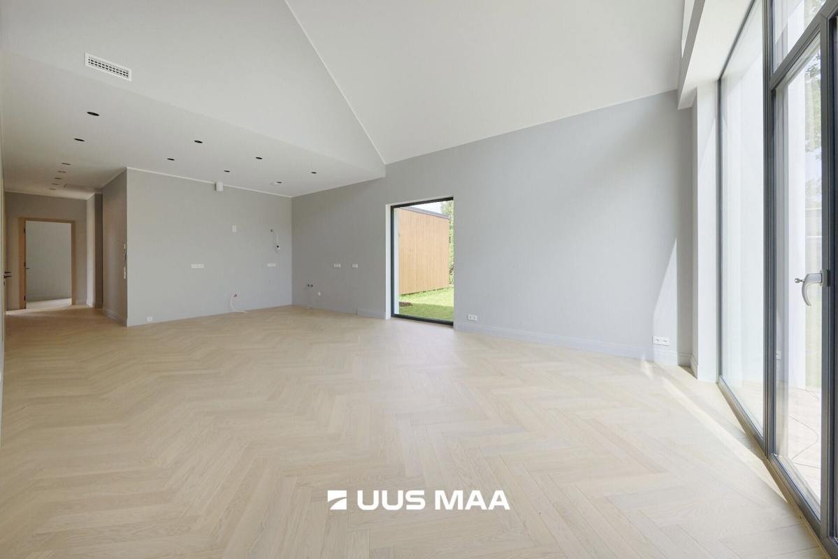 Viimsi vald, Pringi küla, Rannakaare tee 30