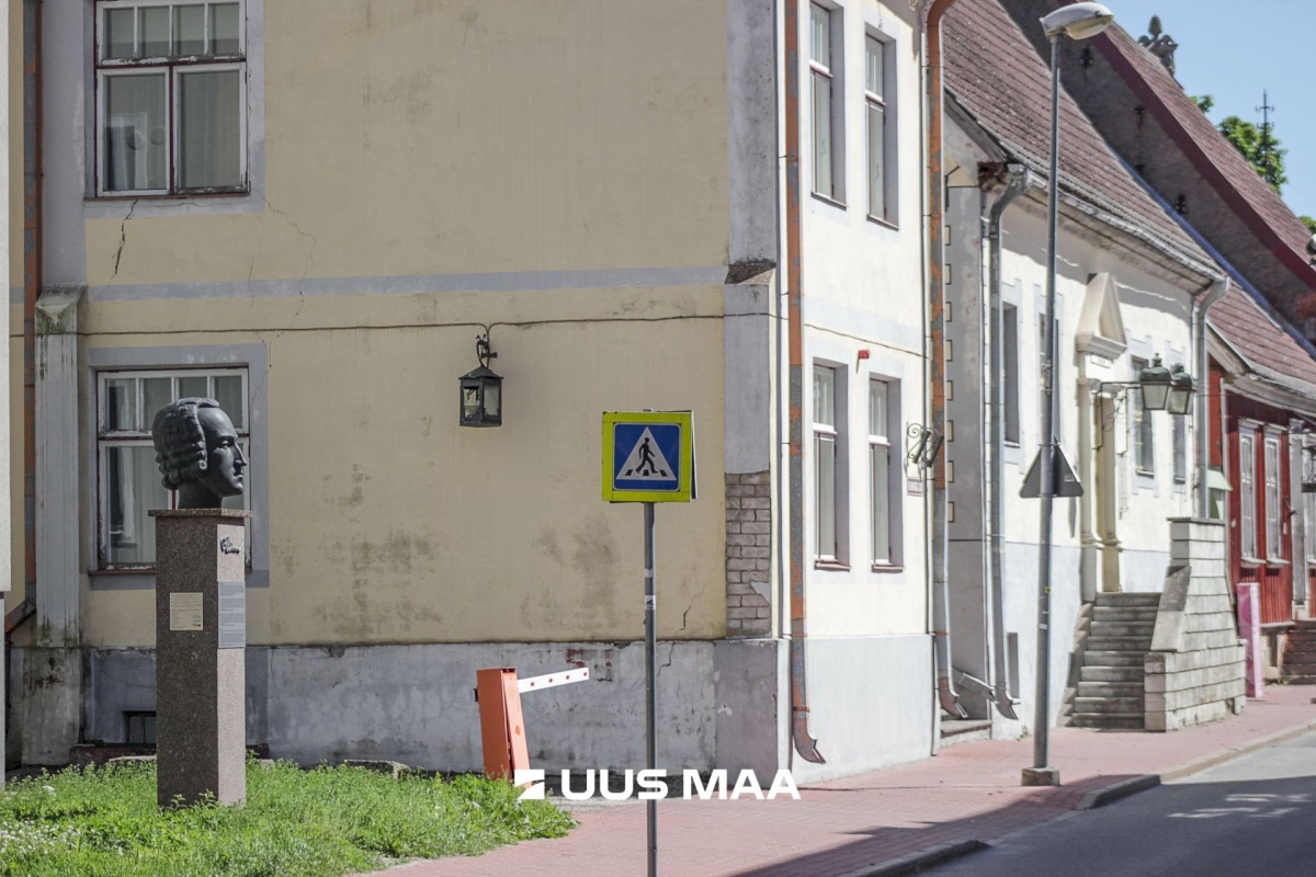 Pärnu linn, Pärnu linn, Kesklinn, Kuninga tn 24/1