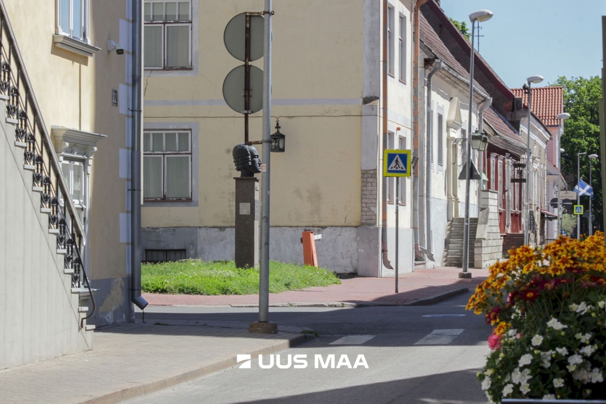 Pärnu linn, Pärnu linn, Kesklinn, Kuninga tn 24/1