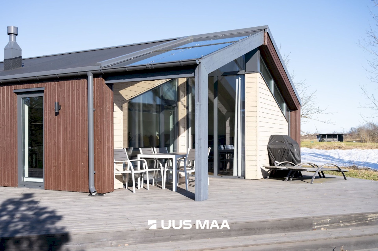 Saaremaa vald, Kuressaare linn, Merikotka 20