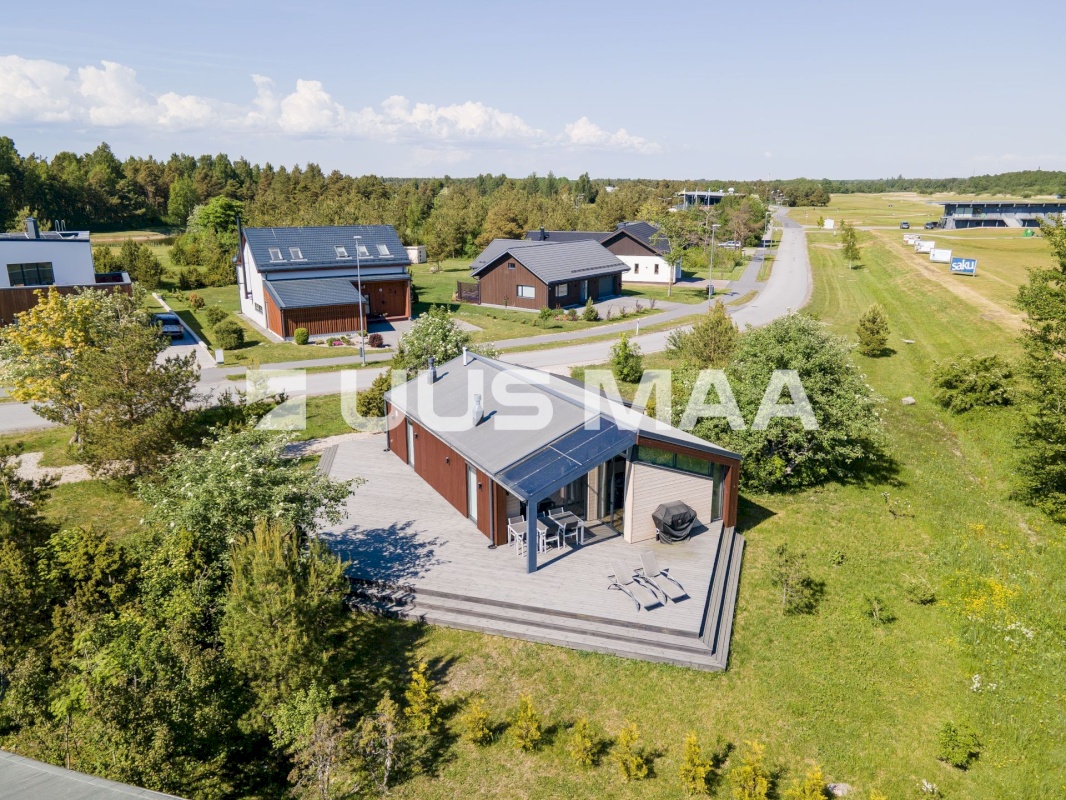 Saaremaa vald, Kuressaare linn, Merikotka 20
