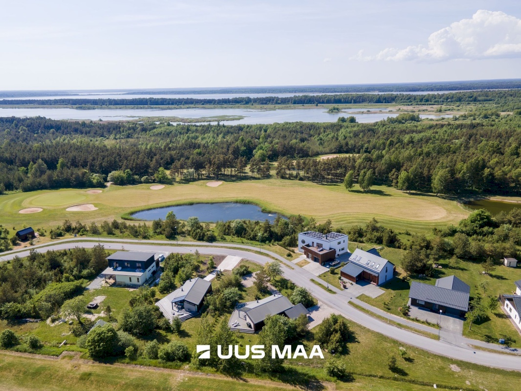 Saaremaa vald, Kuressaare linn, Merikotka 20