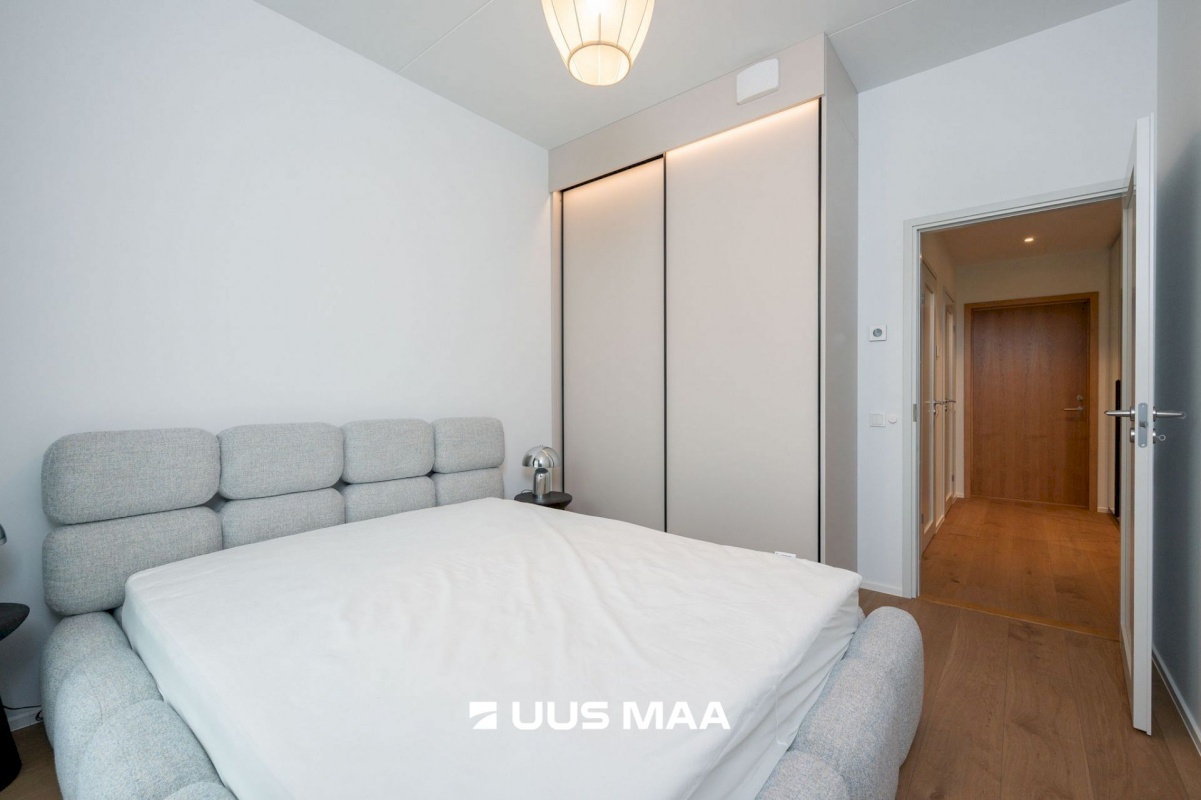 Tartu linn, Tartu linn, Raadi-Kruusamäe, Raadiraja 12