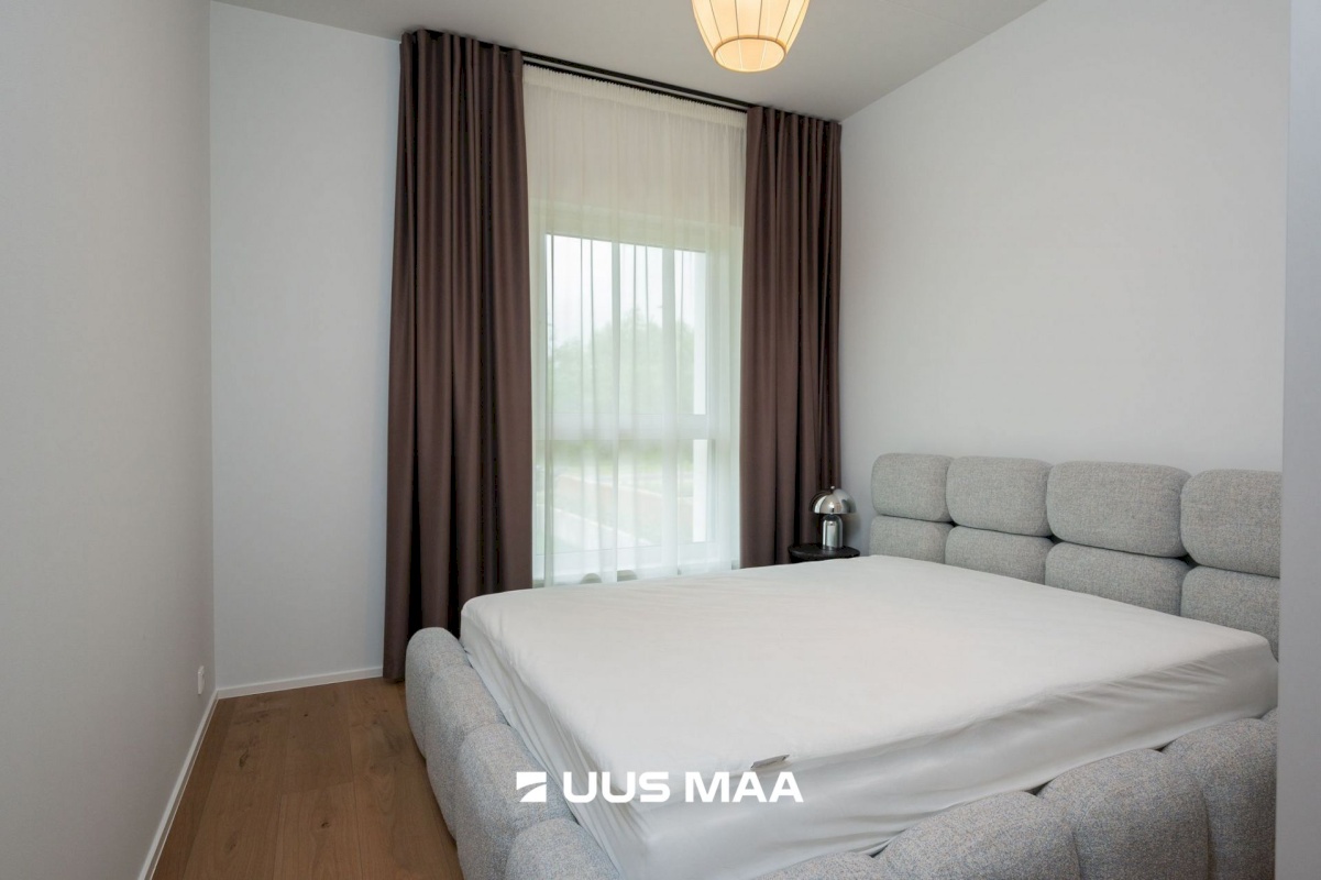 Tartu linn, Tartu linn, Raadi-Kruusamäe, Raadiraja 12