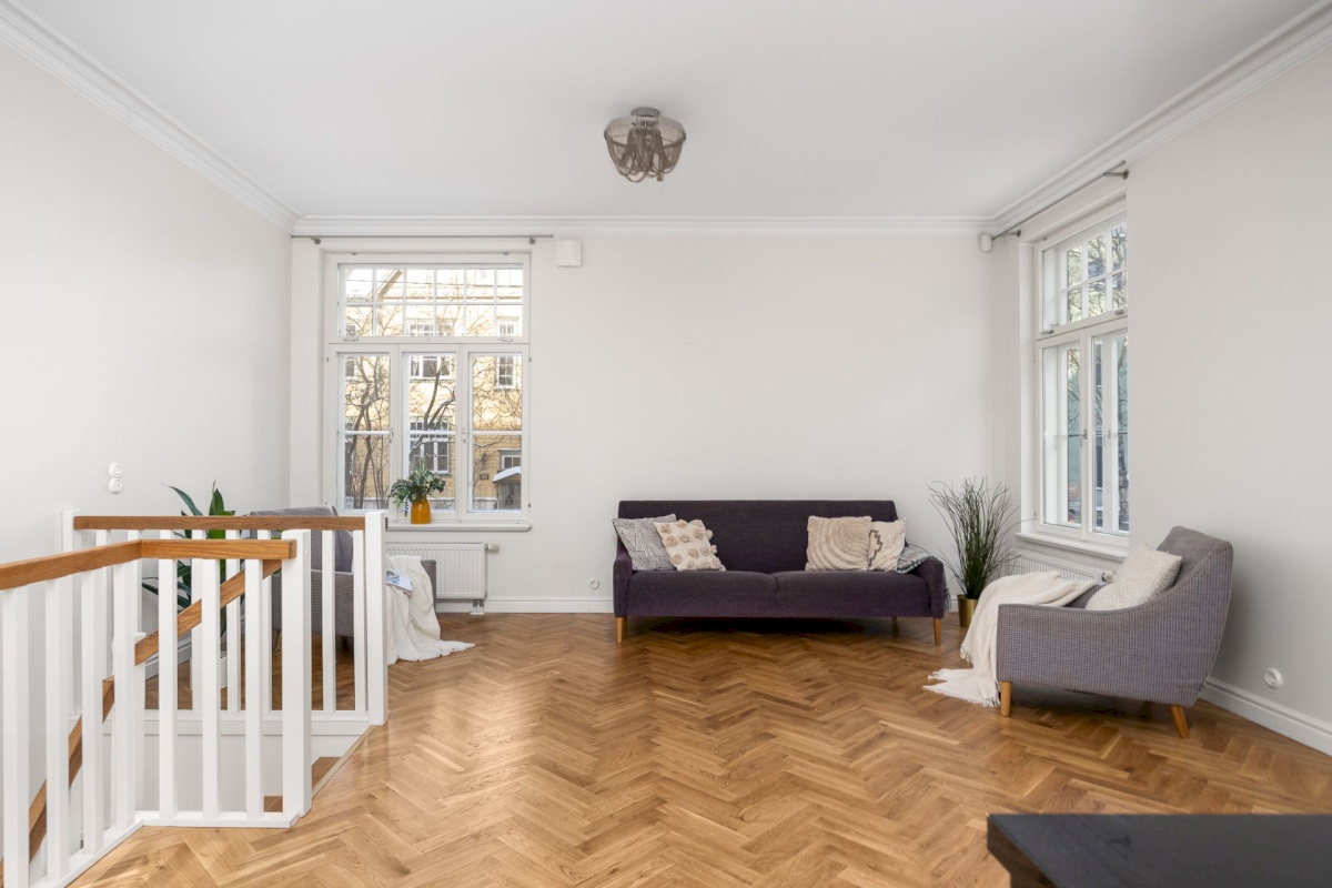 Tallinn, Kesklinna linnaosa, Raua 18