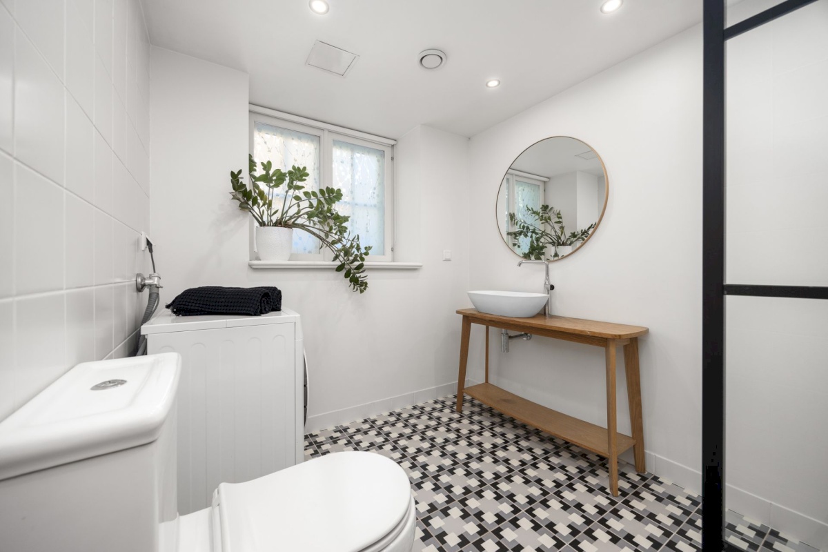 Tallinn, Kesklinna linnaosa, Raua 18