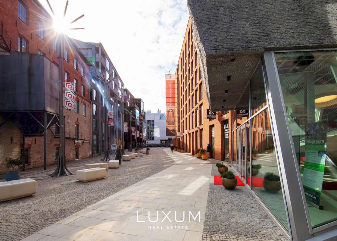 Tallinn, Kesklinna linnaosa, Südalinn, Roseni 9