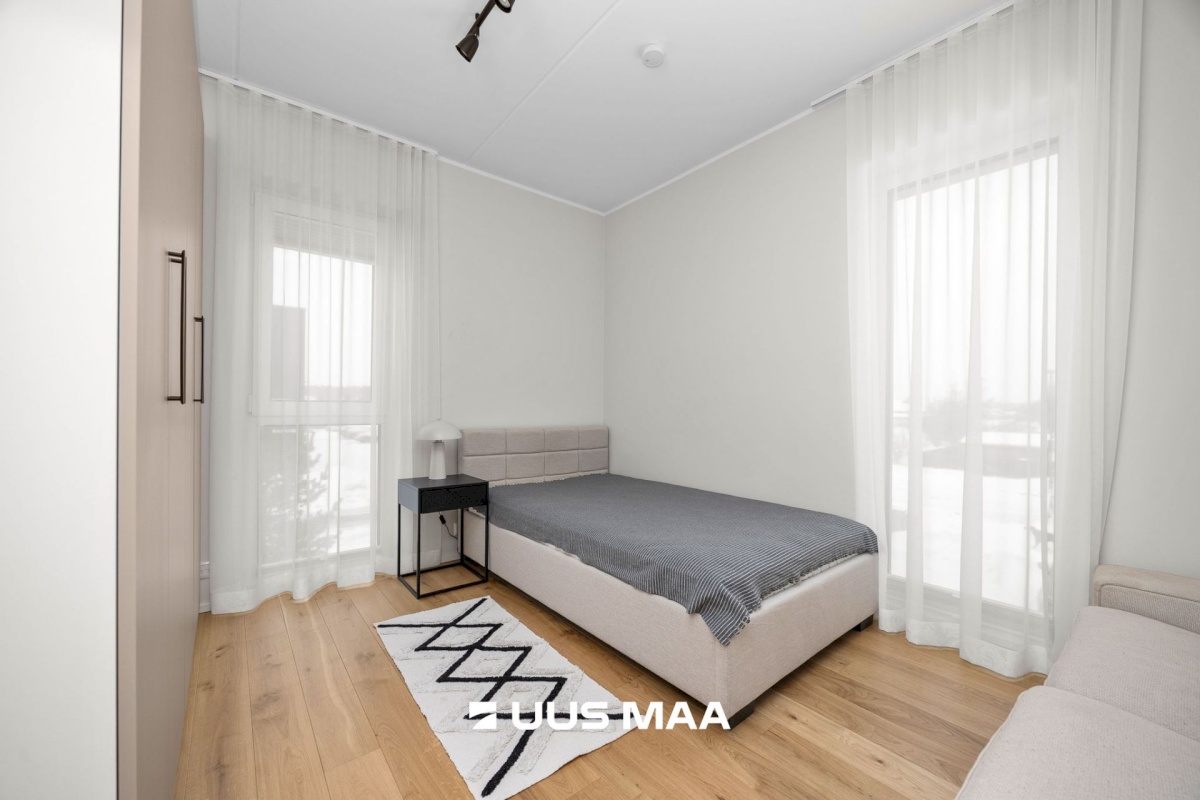 Rae vald, Peetri alevik, Järvesalu tee 14