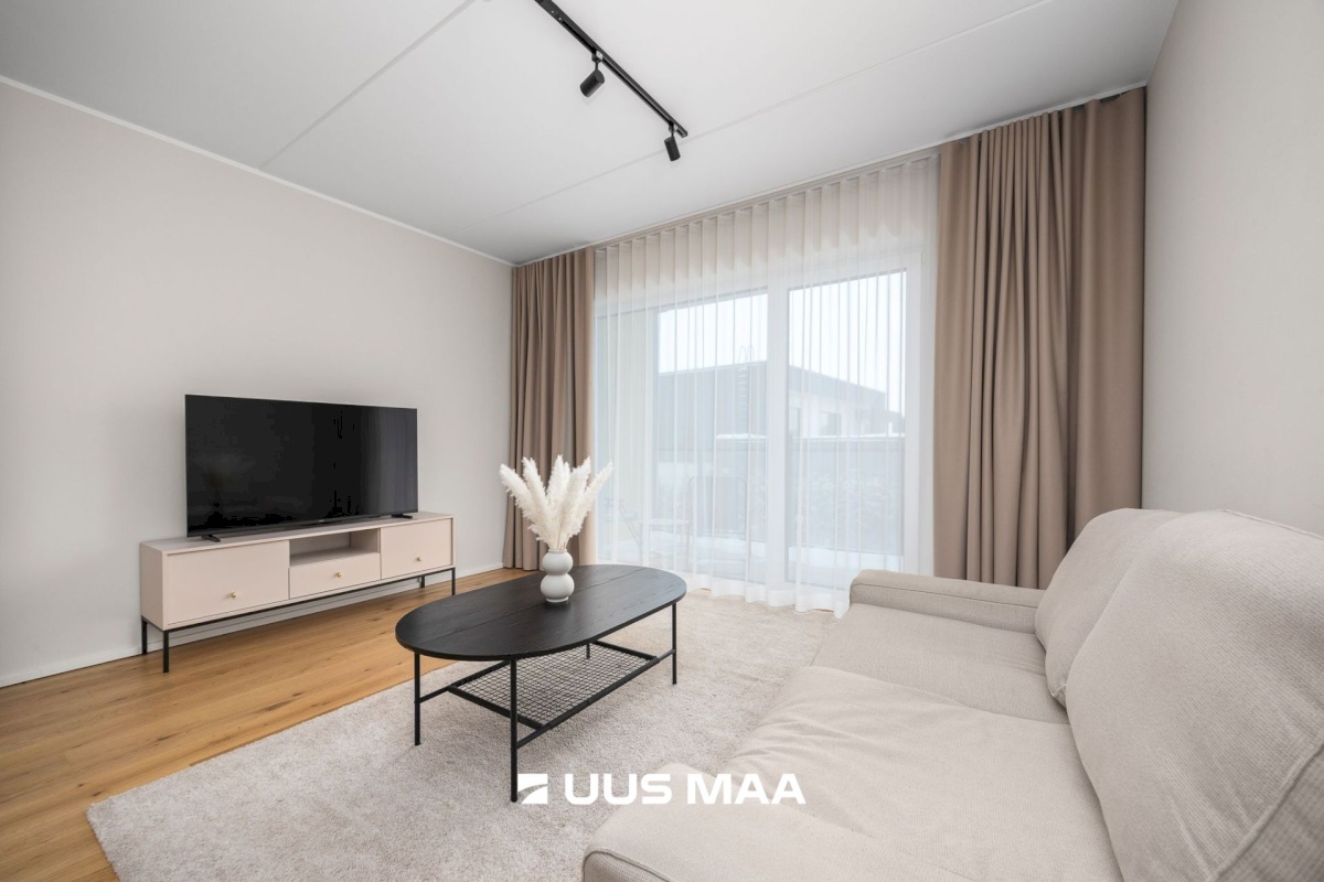 Rae vald, Peetri alevik, Järvesalu tee 14