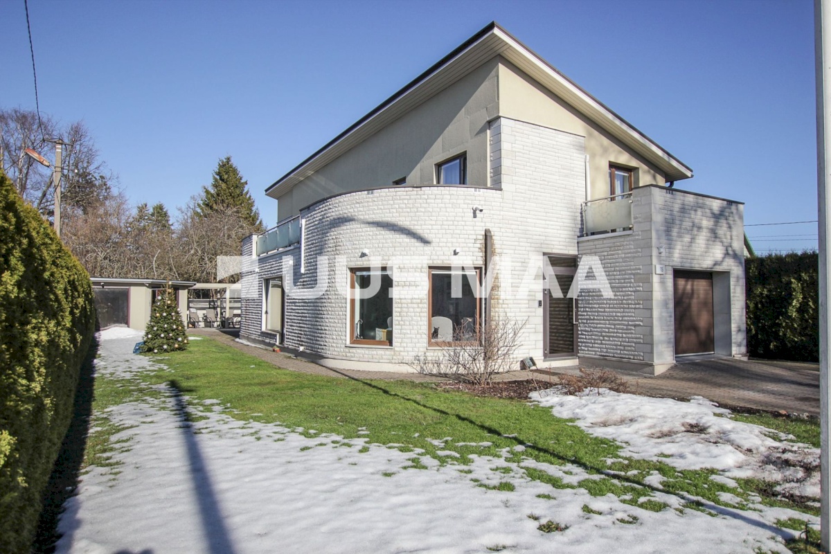 Pärnu linn, Pärnu linn, Vana-Pärnu, Luha tn 15