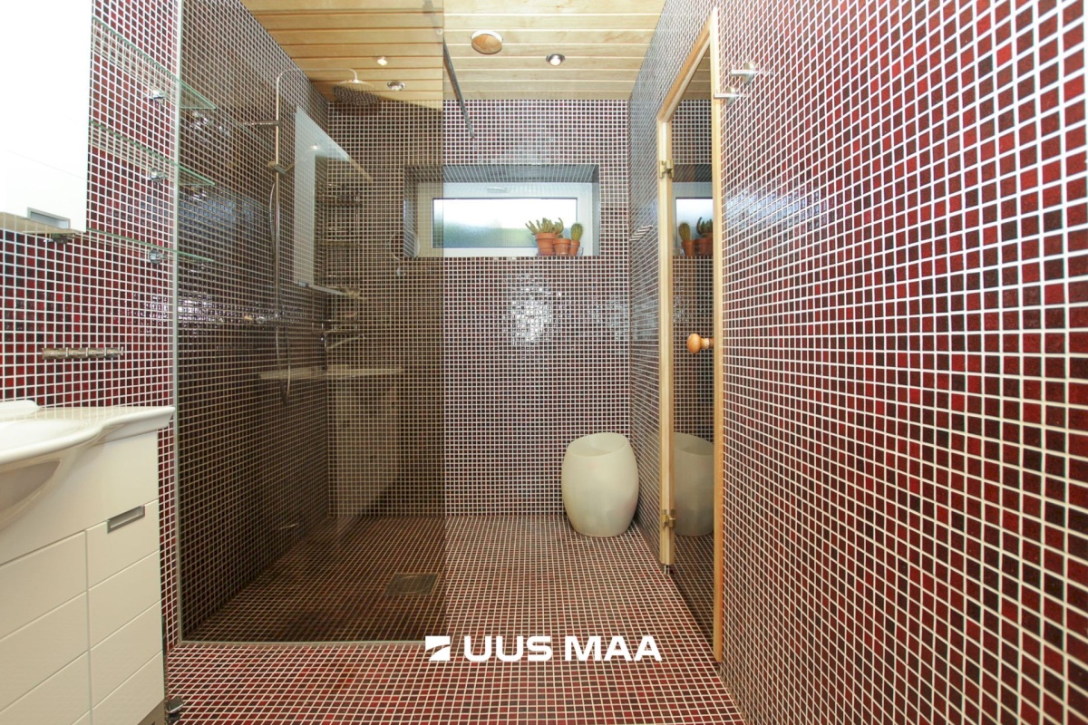 Pärnu linn, Pärnu linn, Vana-Pärnu, Luha tn 15