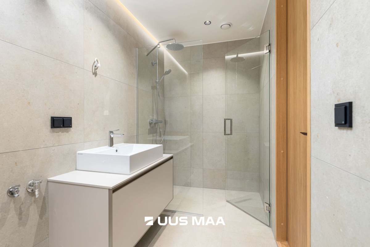 Tallinn, Kesklinna linnaosa, Tartu mnt 44-5