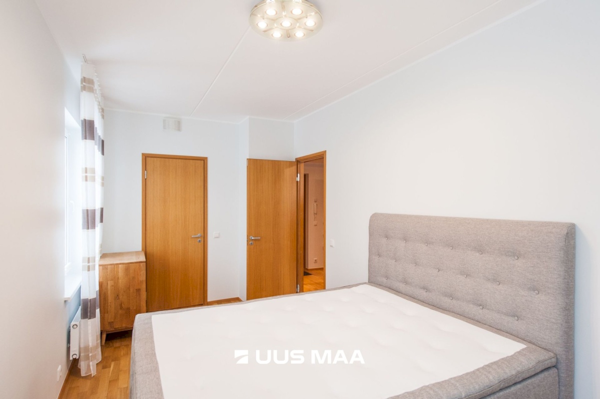 Tallinn, Haabersti linnaosa, Pikaliiva, Noorkuu 8