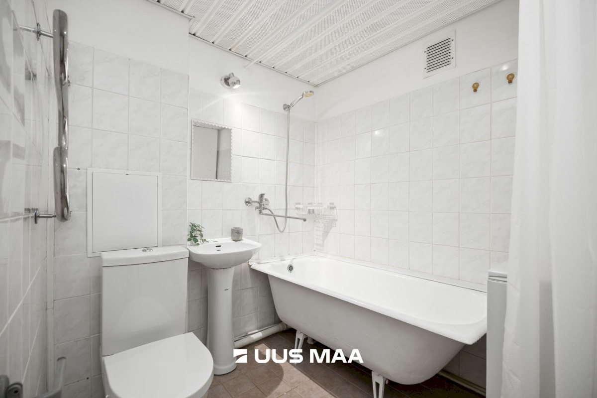 Tallinn, Mustamäe linnaosa, Ehitajate tee 54