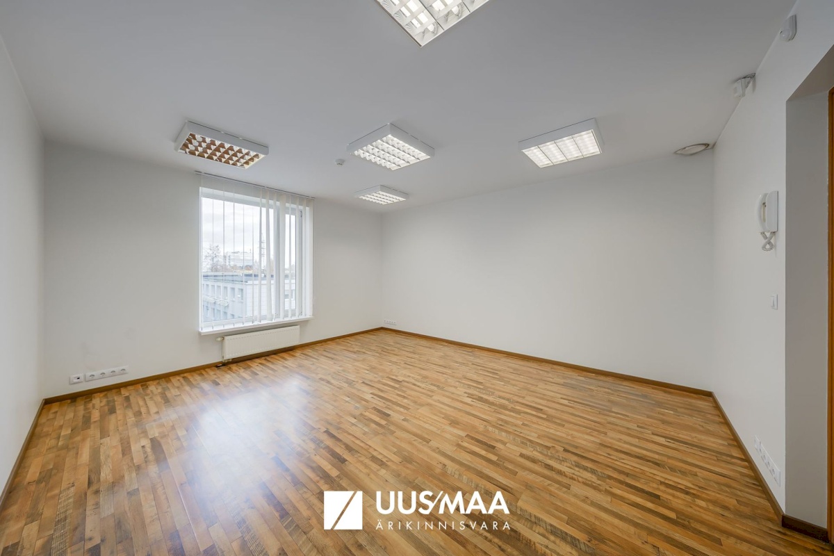 Tallinn, Mustamäe linnaosa, Mustamäe, Kadaka tee 48