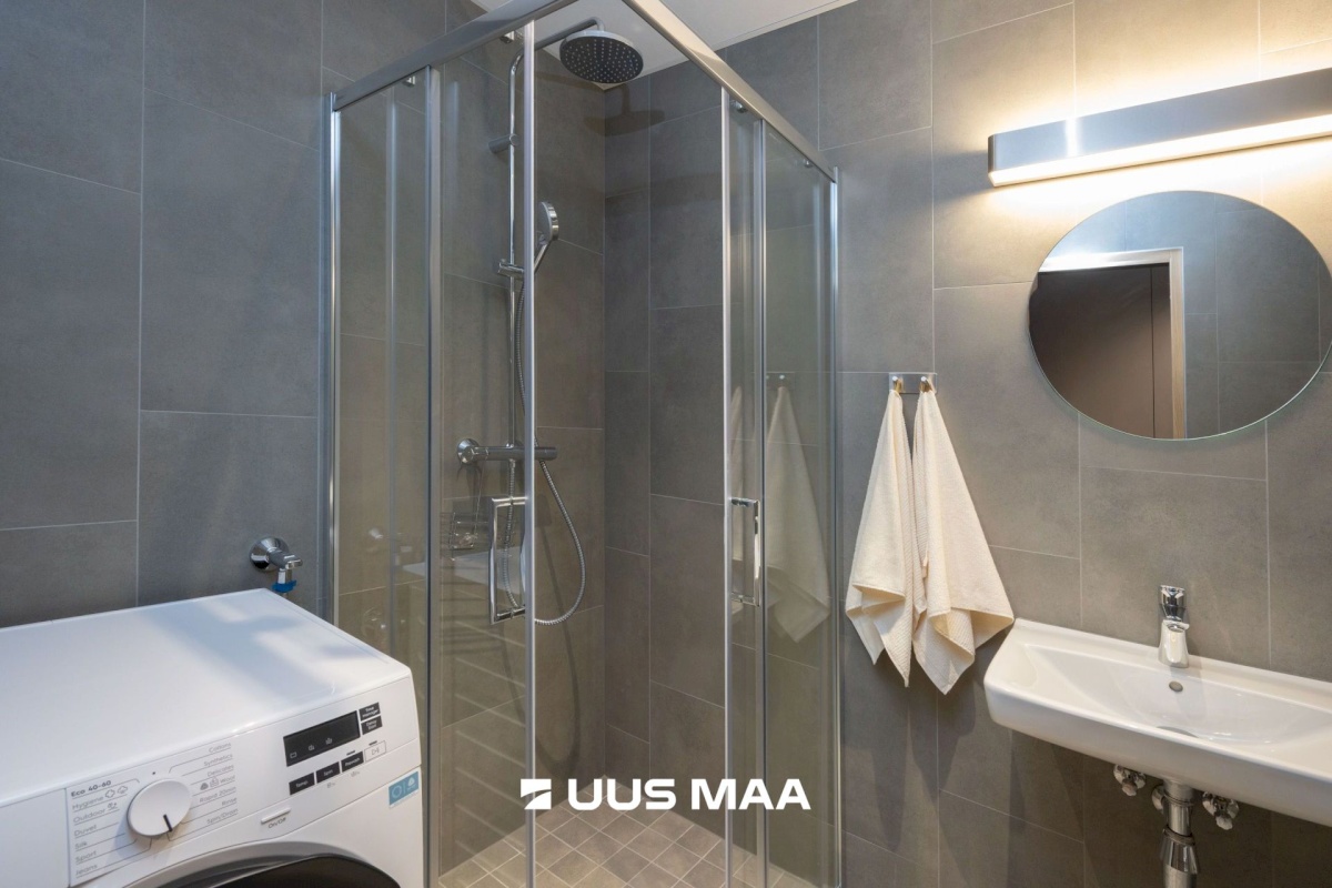 Tallinn, Kesklinna linnaosa, Südalinn, Tartu mnt 18