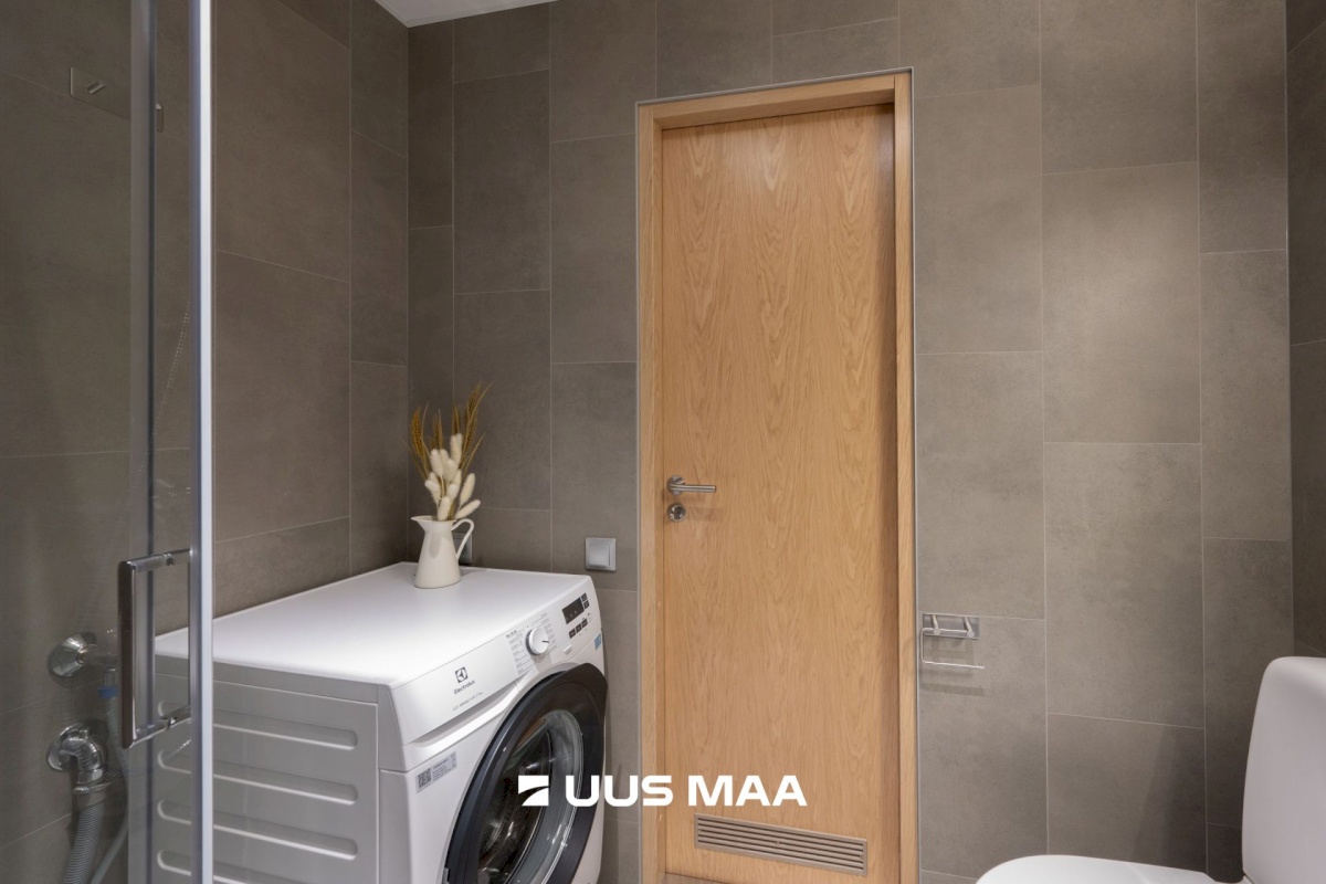 Tallinn, Kesklinna linnaosa, Südalinn, Tartu mnt 18