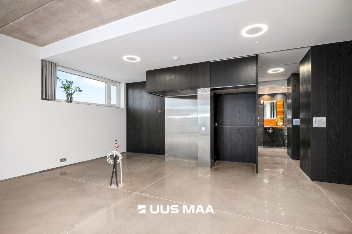 Tallinn, Kesklinna linnaosa, Kadriorg, Pirita tee 26f