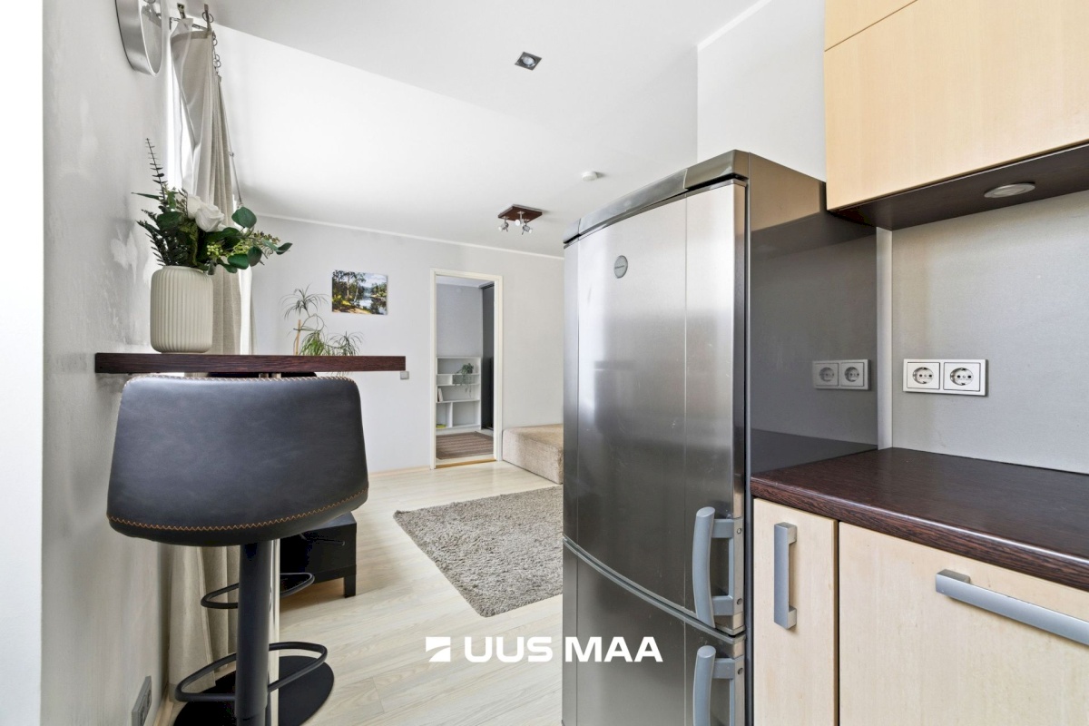 Tallinn, Mustamäe linnaosa, Akadeemia tee 56