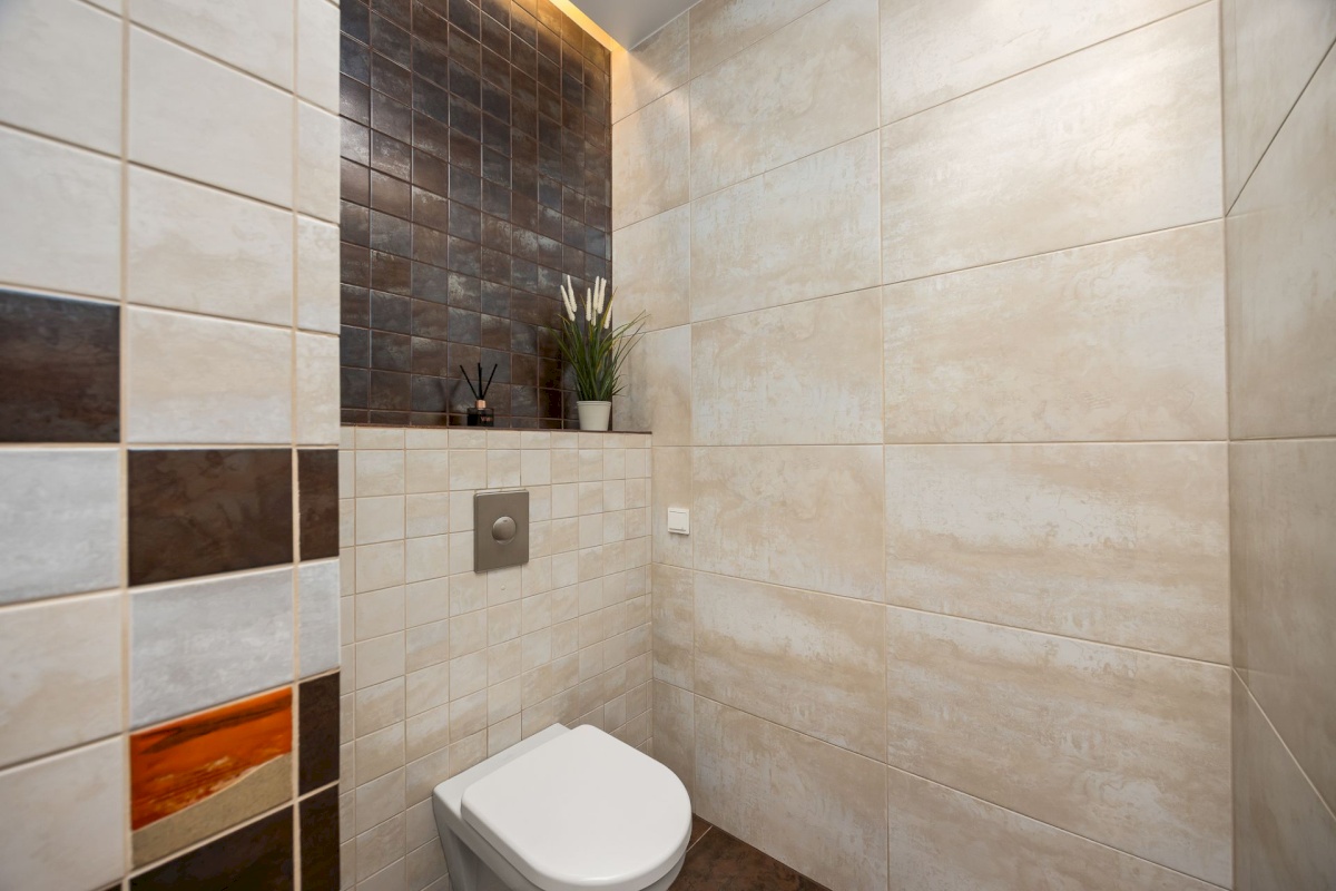 Tallinn, Kesklinna linnaosa, Lembitu 8