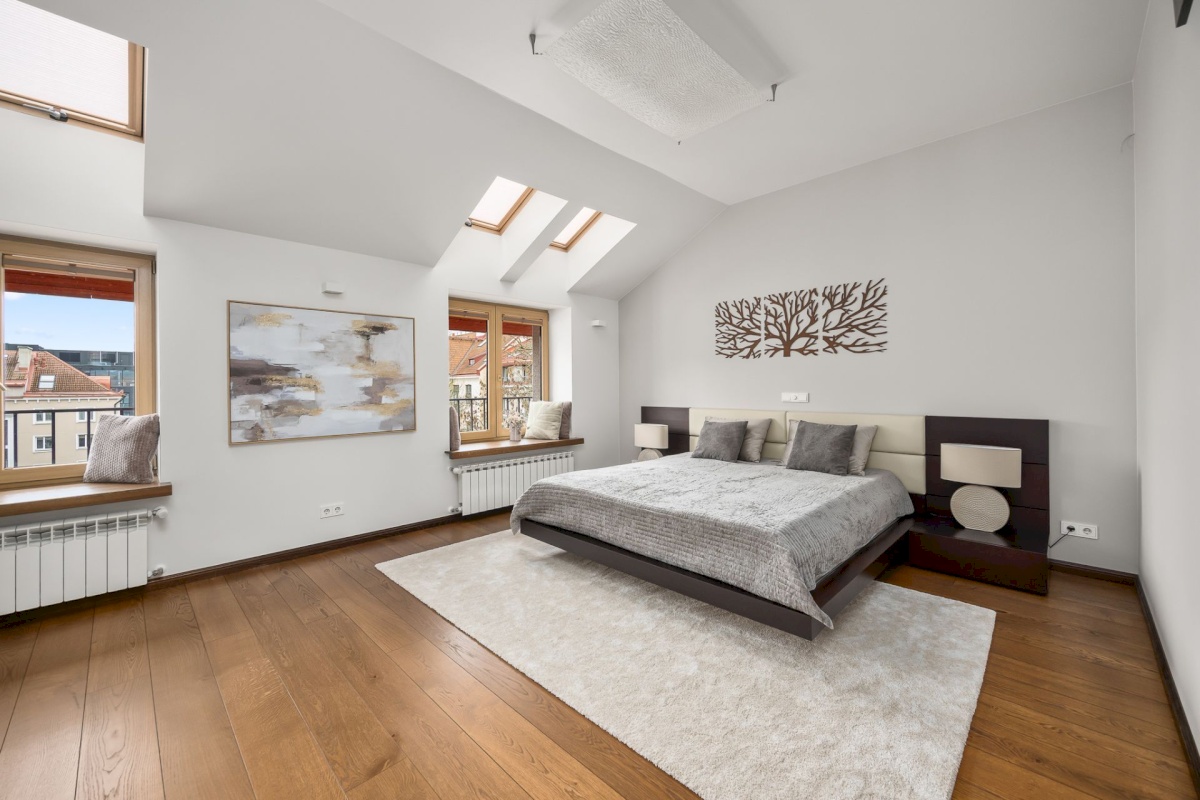 Tallinn, Kesklinna linnaosa, Lembitu 8