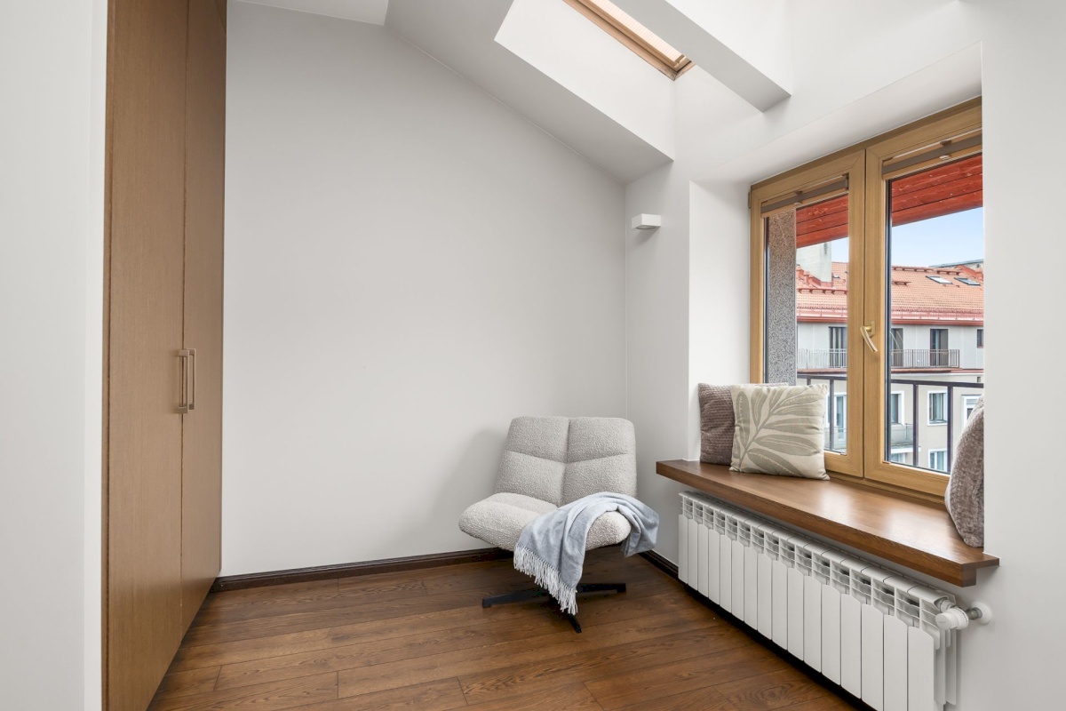 Tallinn, Kesklinna linnaosa, Lembitu 8