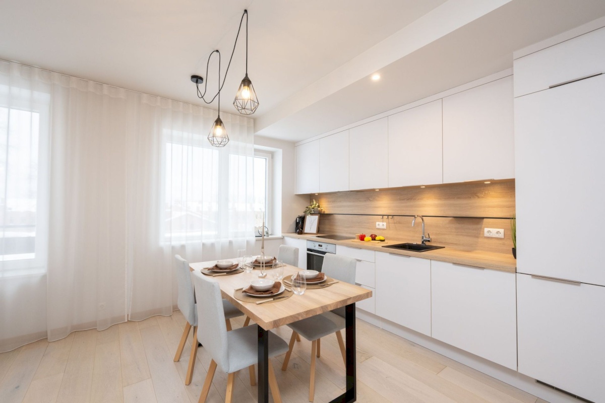 Tallinn, Kristiine linnaosa, Tondi, Sõjakooli 12