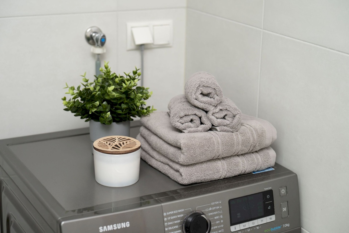 Tallinn, Kristiine linnaosa, Tondi, Sõjakooli 12